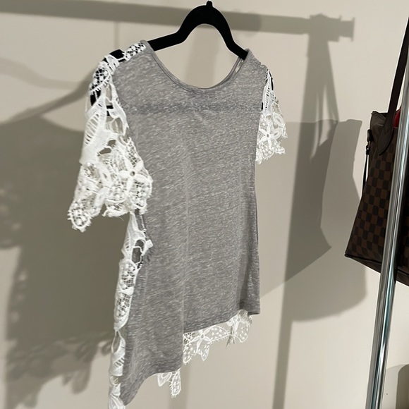 Lacey top - Picture 3 of 3